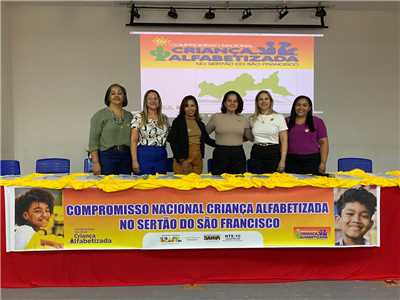 Prefeitura Municipal participa do lan&#231;amento do Compromisso Nacional Crian&#231;a Alfabetizada